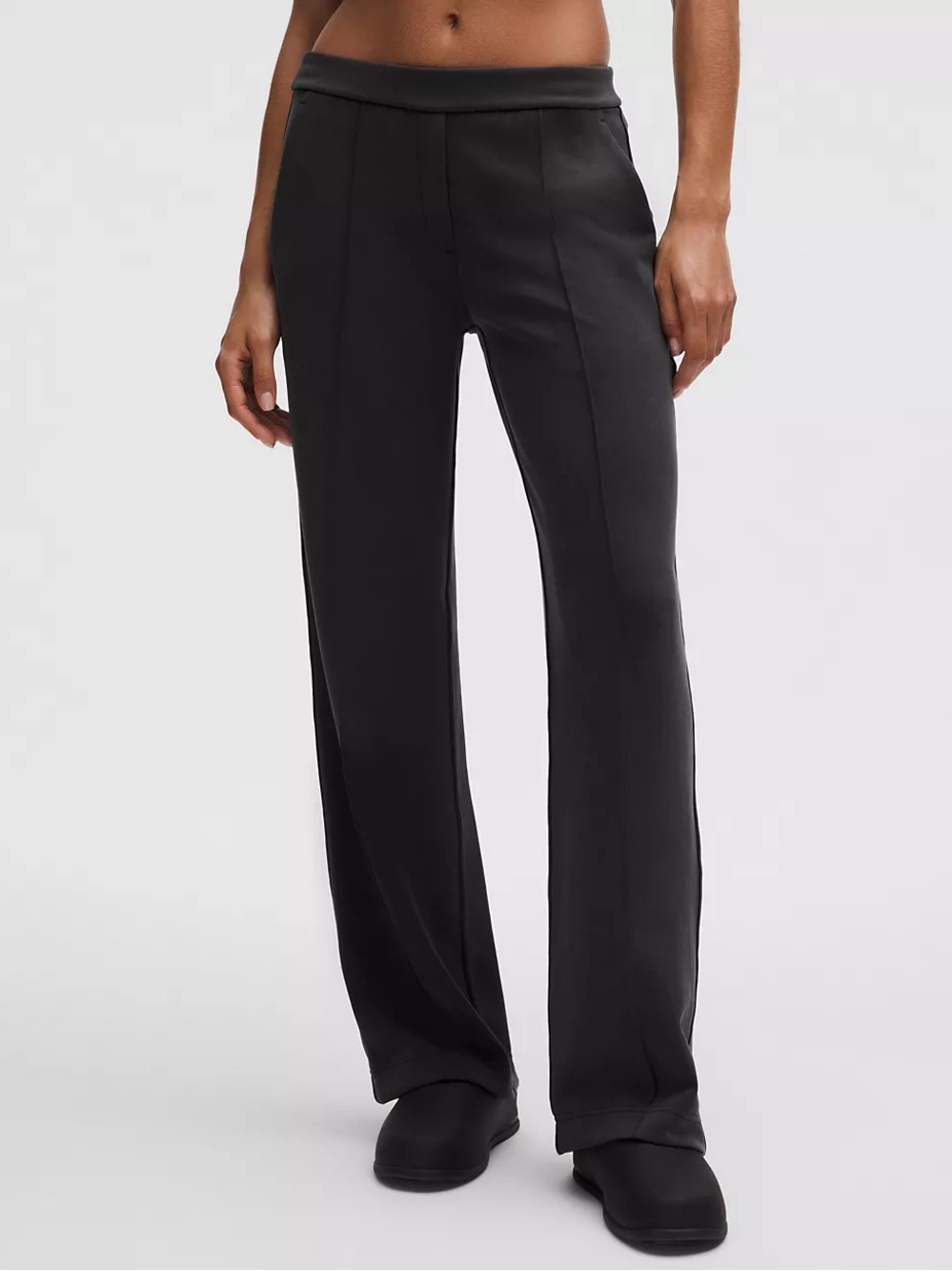 lululemon Softstreme Pintuck Mid-Rise Pant
Regular